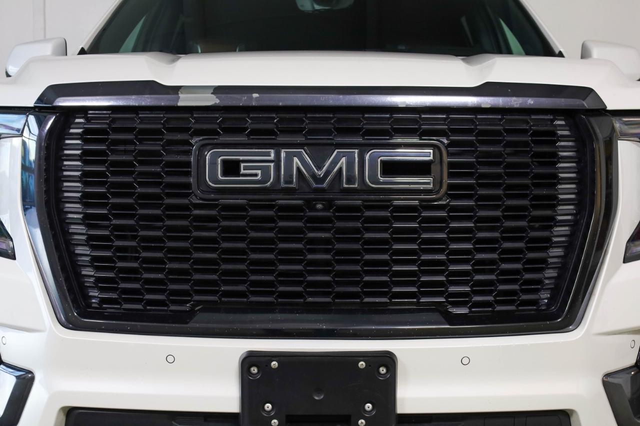 GMC Yukon XL 4WD 4dr Denali Ultimate 2023