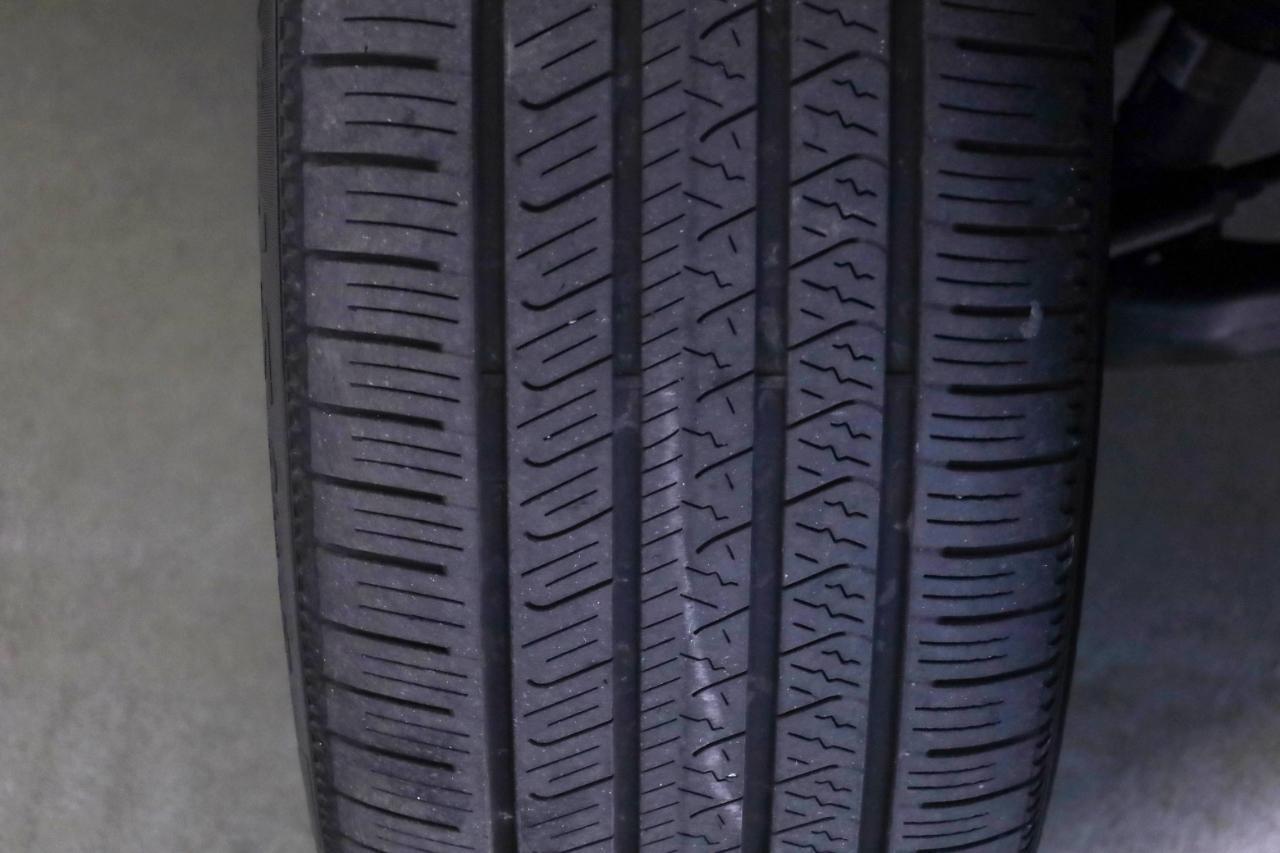 GMC Yukon XL 4WD 4dr Denali Ultimate 2023