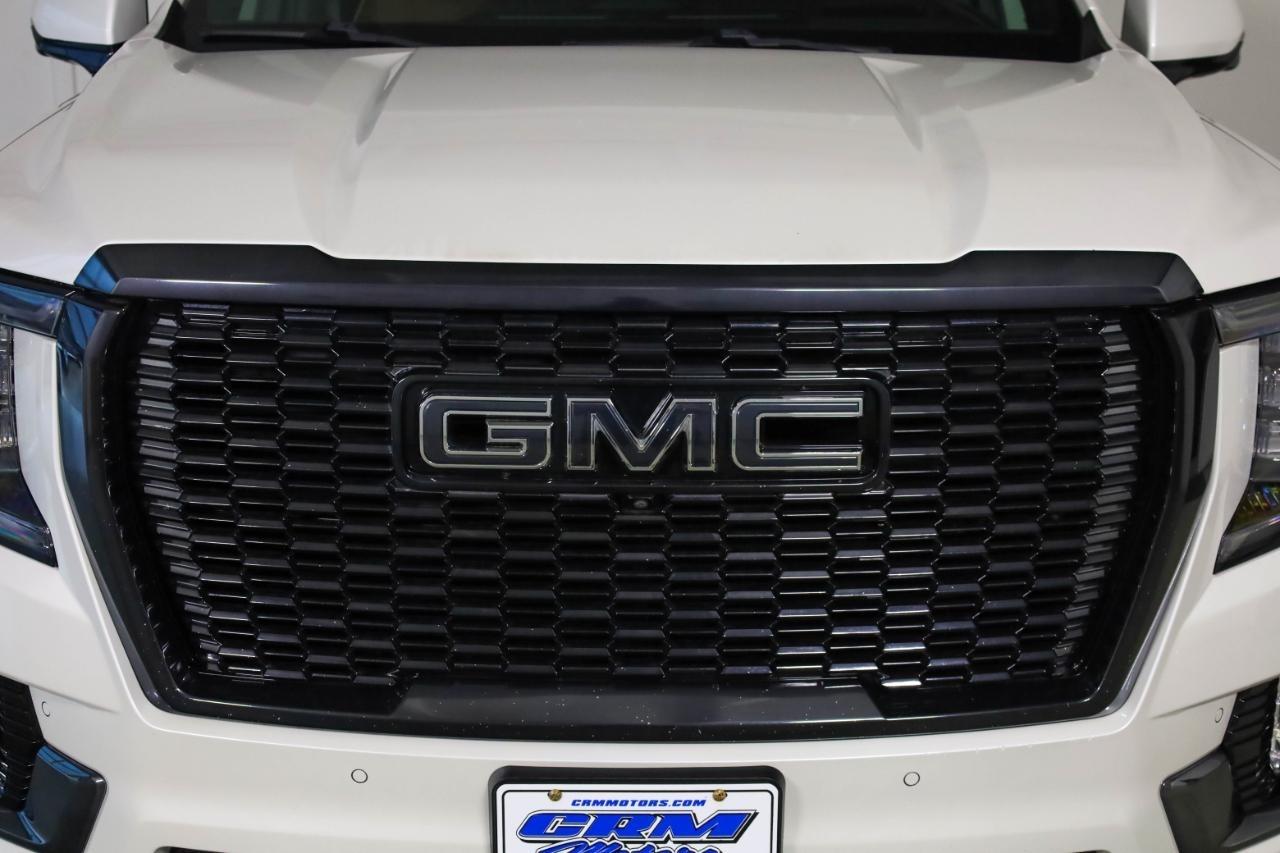 GMC Yukon XL 4WD 4dr Denali Ultimate 2023