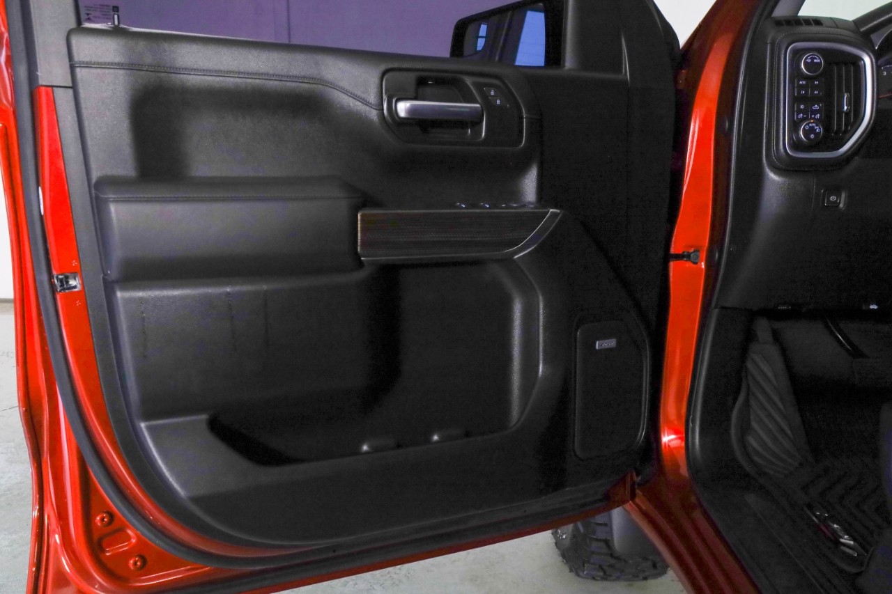 Chevrolet Silverado 1500 4WD Crew Cab 147" LT Trail Boss 2021