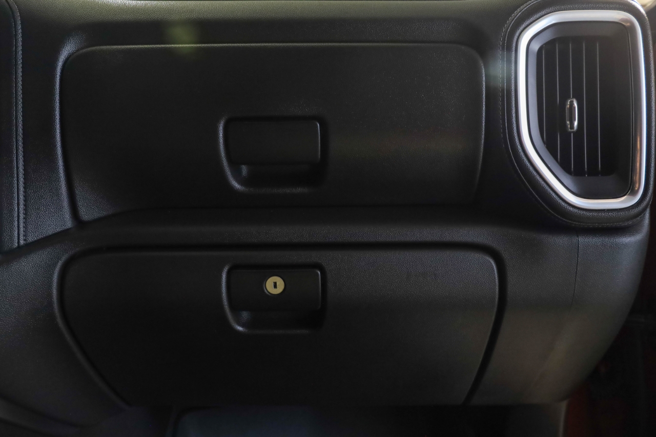 Chevrolet Silverado 1500 4WD Crew Cab 147" LT Trail Boss 2021