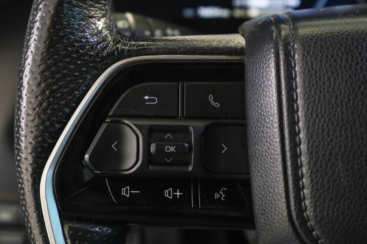 Toyota Tundra 2WD Platinum CrewMax 5.5' Bed (Natl) 2022