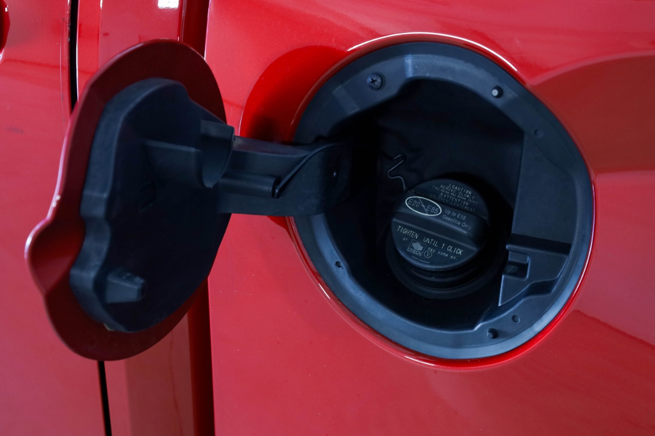 Toyota Tundra 2WD Platinum CrewMax 5.5' Bed (Natl) 2022