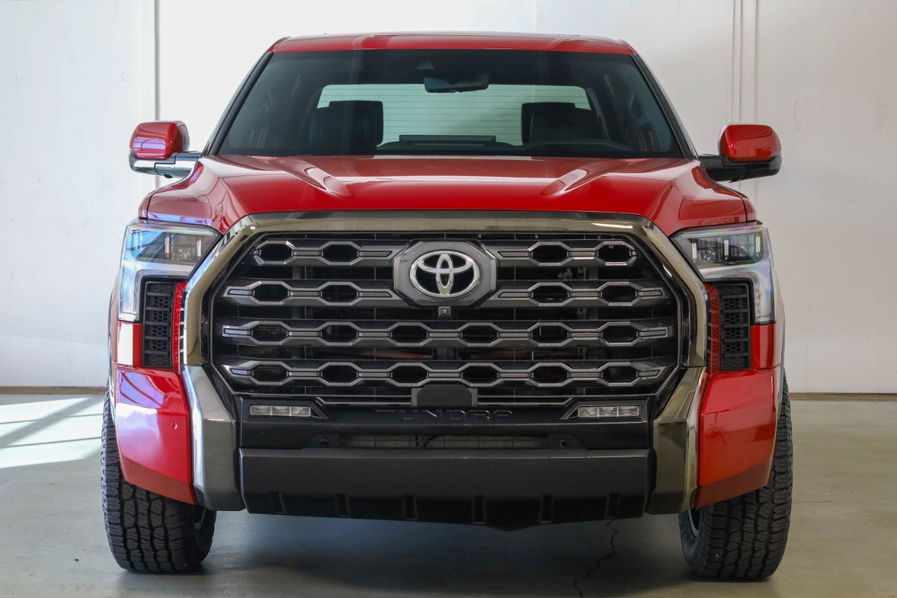 Toyota Tundra 2WD Platinum CrewMax 5.5' Bed (Natl) 2022
