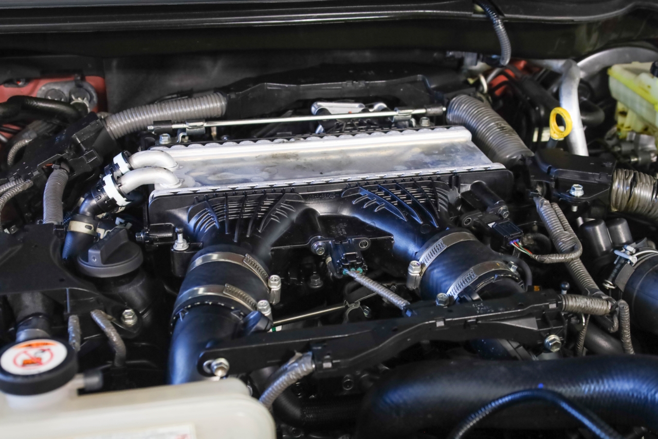 Toyota Tundra 2WD Platinum CrewMax 5.5' Bed (Natl) 2022