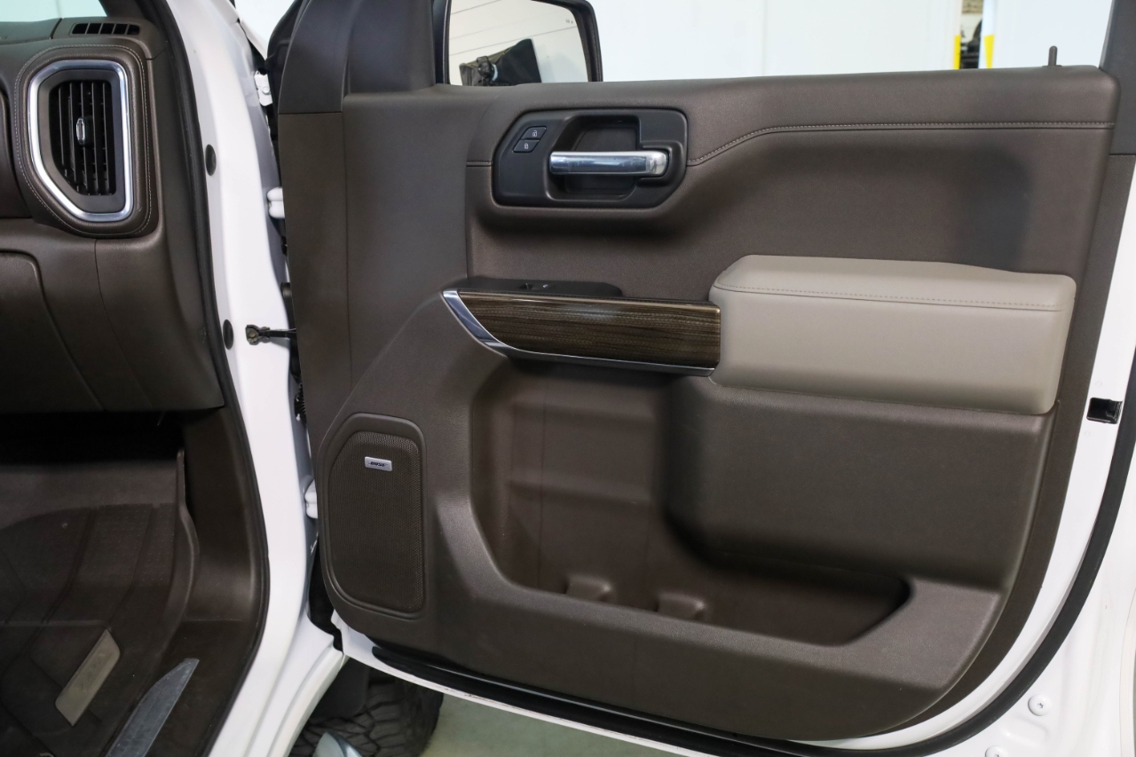 Chevrolet Silverado 1500 4WD Crew Cab 147" RST 2019