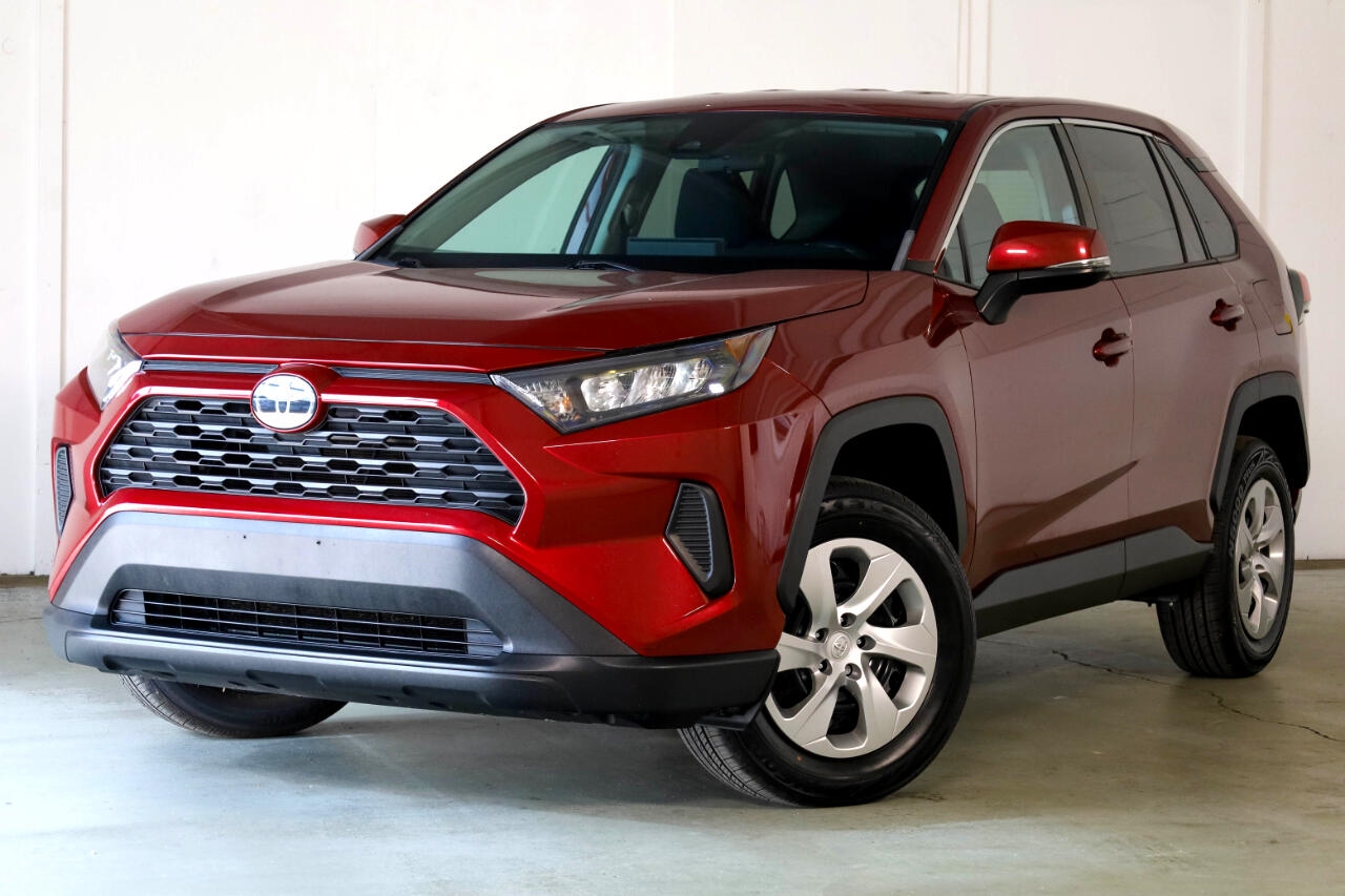 Toyota RAV4 LE AWD (Natl) 2022