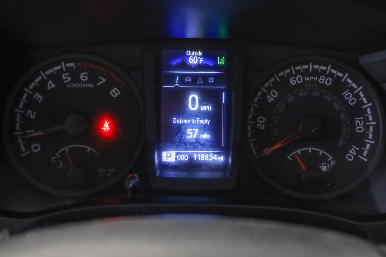 Toyota Tacoma 2WD SR5 Access Cab 6' Bed I4 AT (Natl) 2022