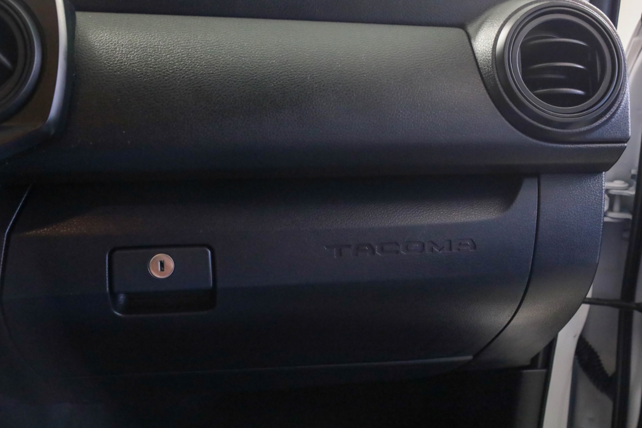 Toyota Tacoma 2WD SR5 Access Cab 6' Bed I4 AT (Natl) 2022