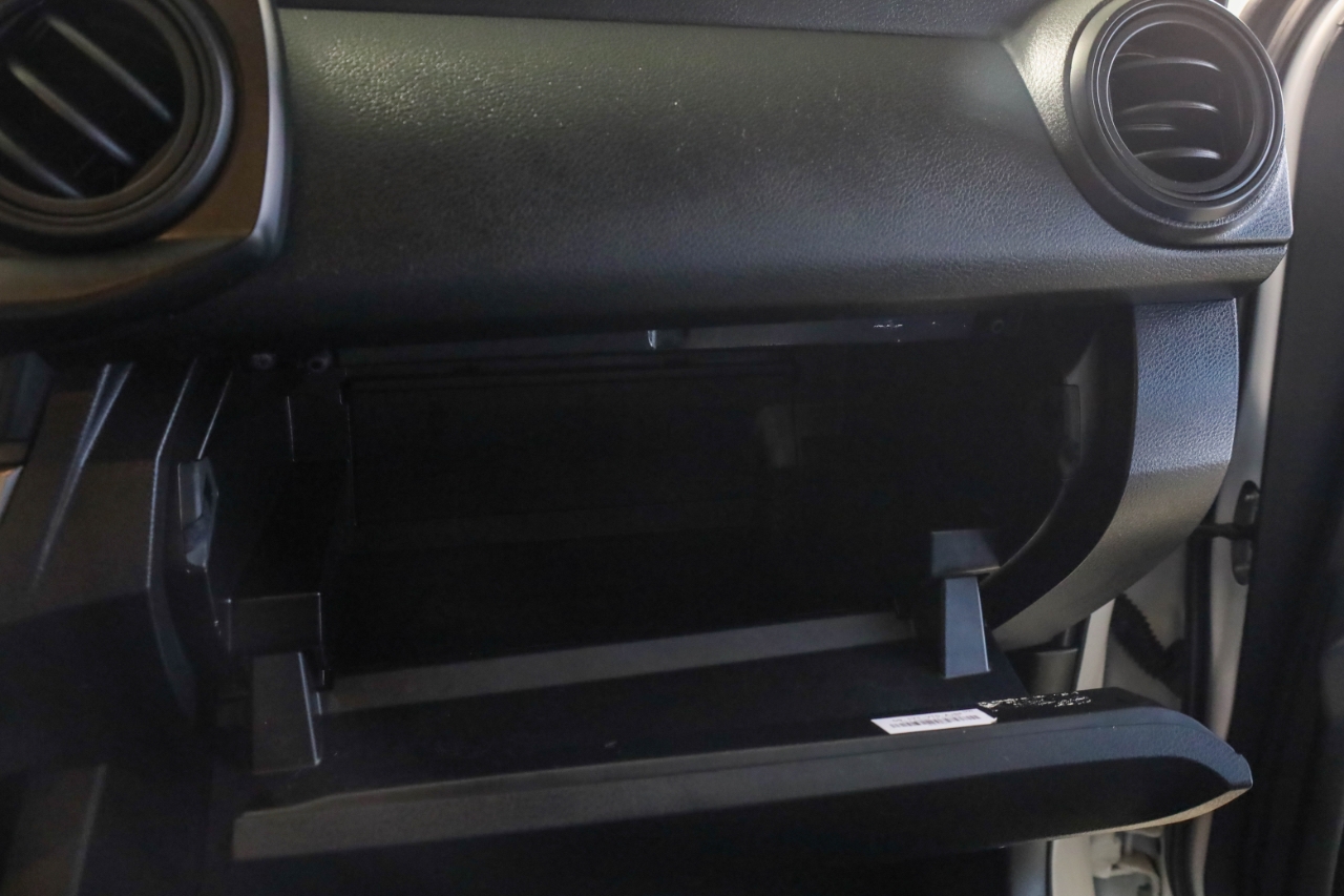 Toyota Tacoma 2WD SR5 Access Cab 6' Bed I4 AT (Natl) 2022