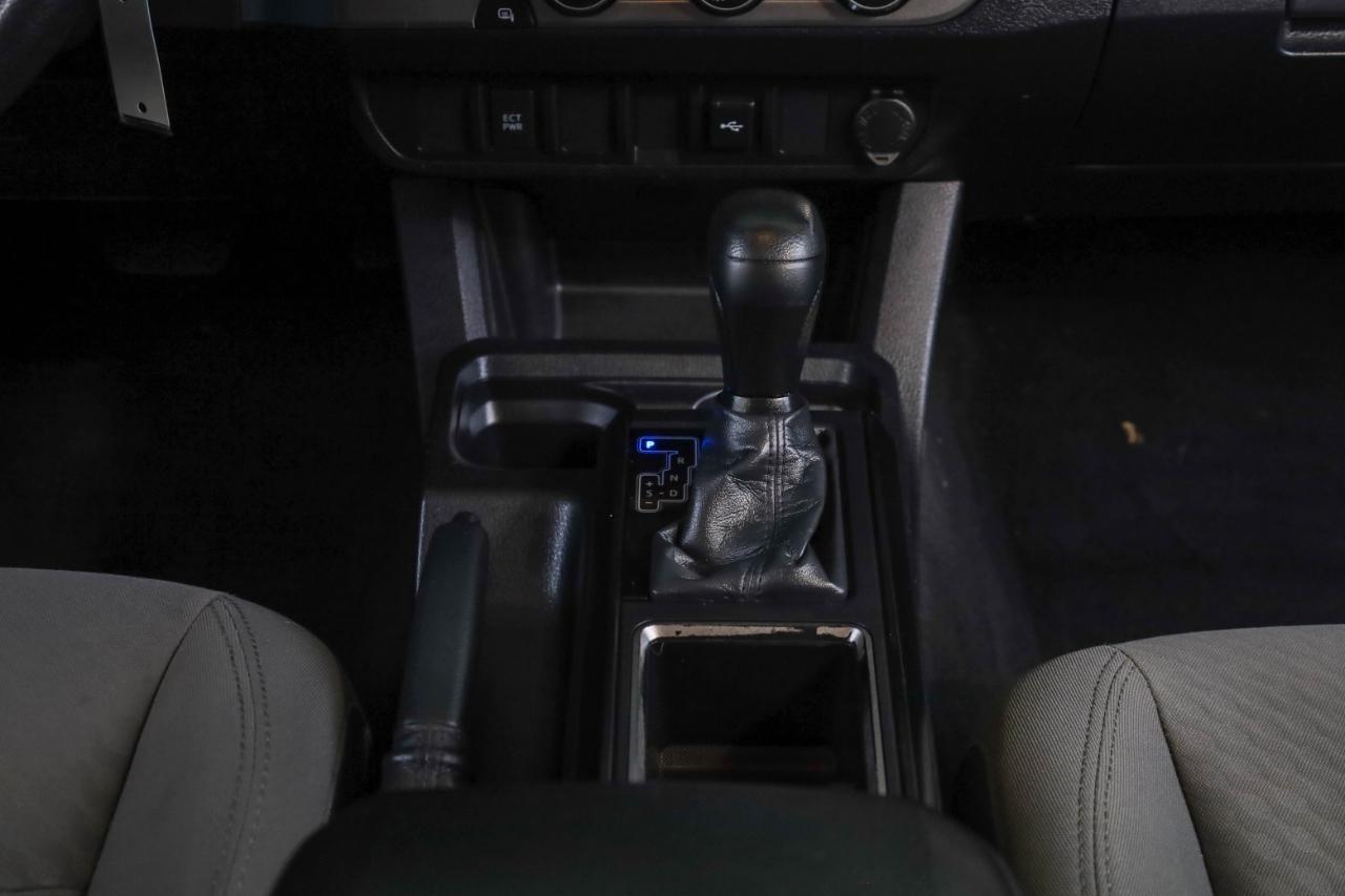 Toyota Tacoma 2WD SR5 Access Cab 6' Bed I4 AT (Natl) 2022