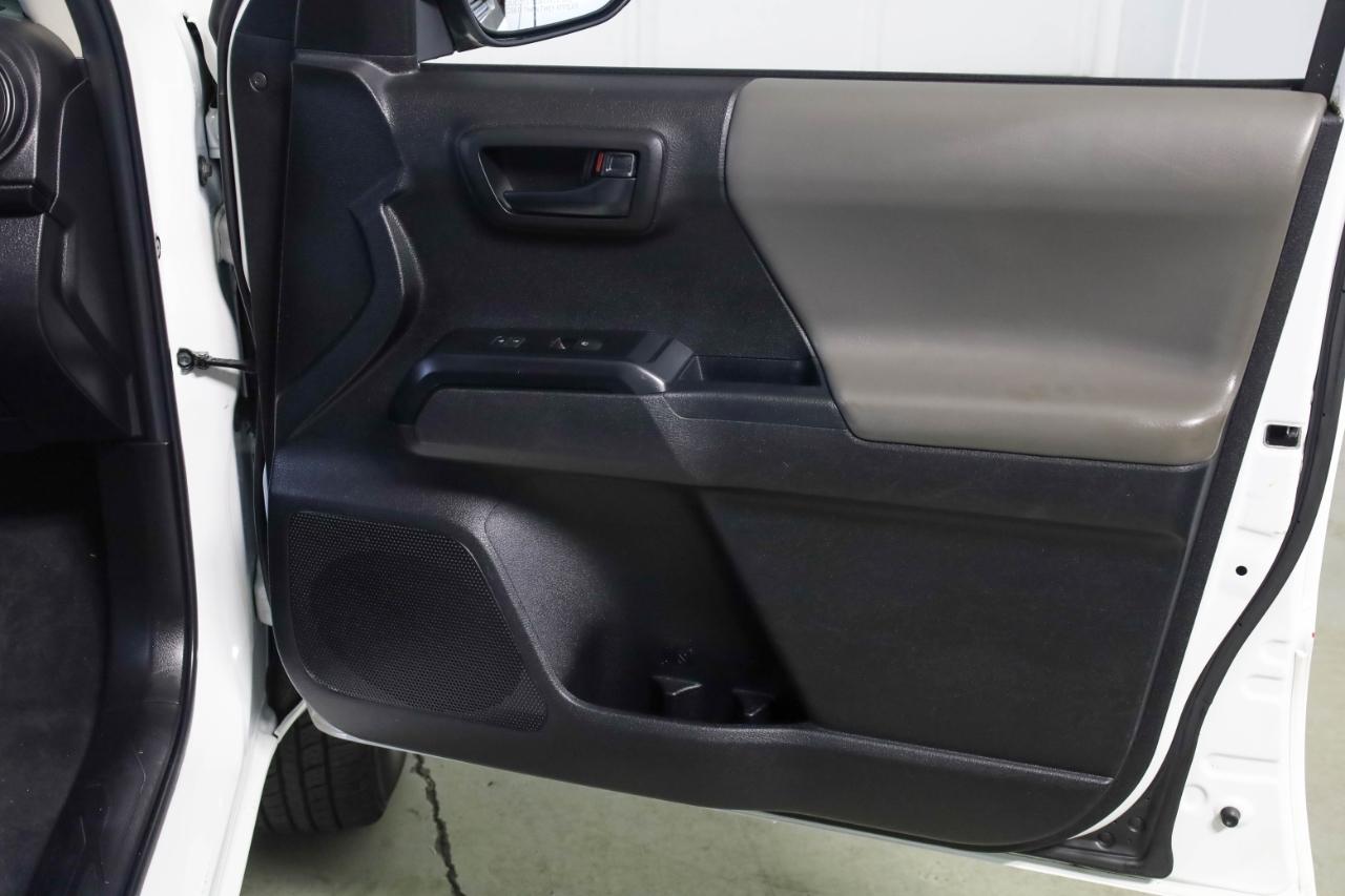 Toyota Tacoma 2WD SR5 Access Cab 6' Bed I4 AT (Natl) 2022