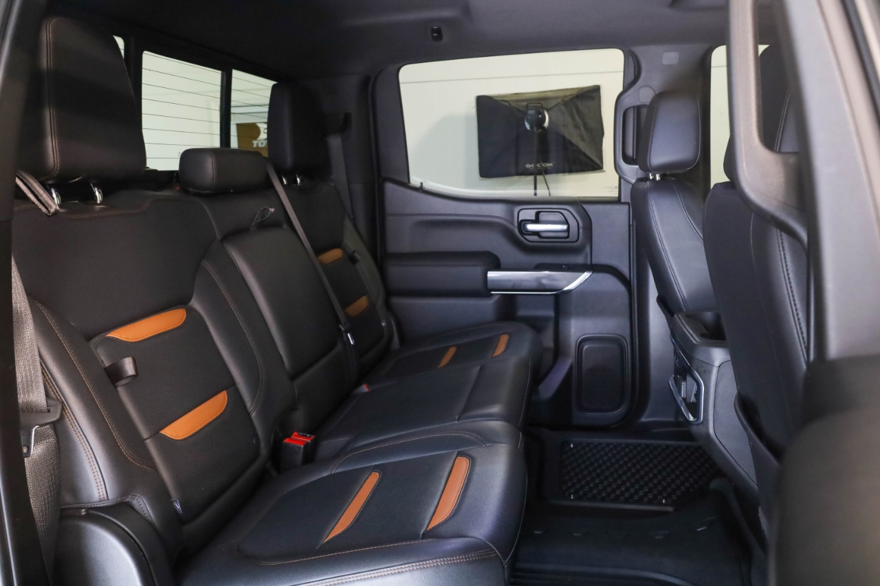 GMC Sierra 1500 4WD Crew Cab 147" AT4 2021