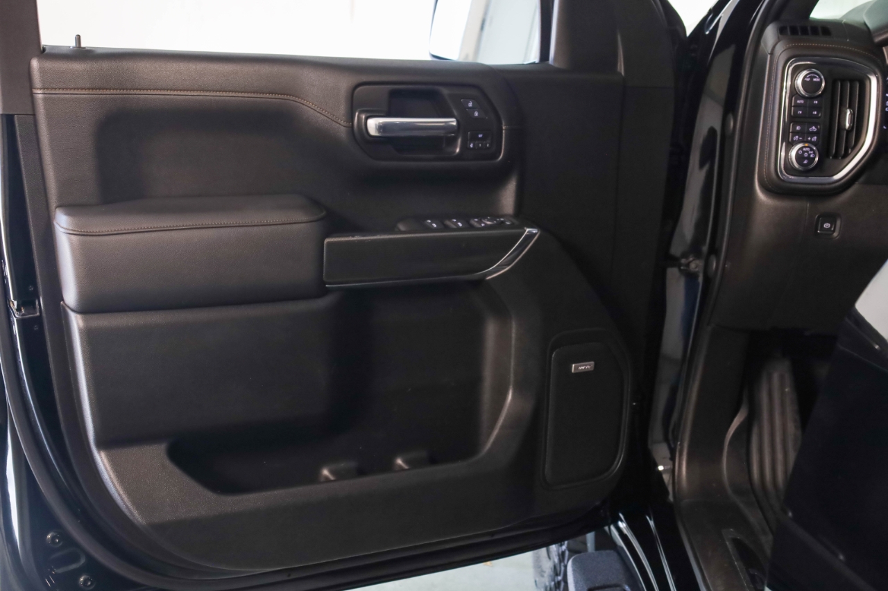 GMC Sierra 1500 4WD Crew Cab 147" AT4 2021