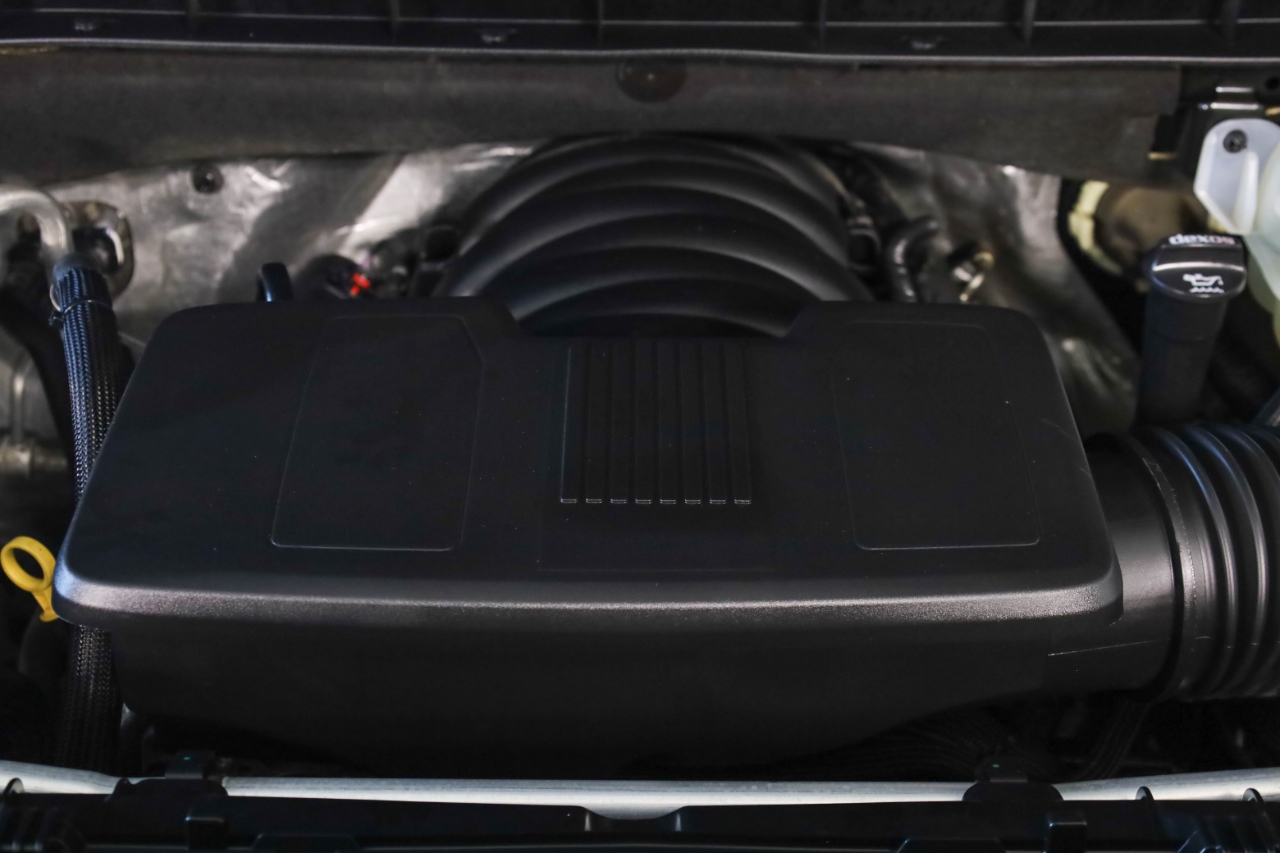 GMC Sierra 1500 4WD Crew Cab 147" AT4 2021