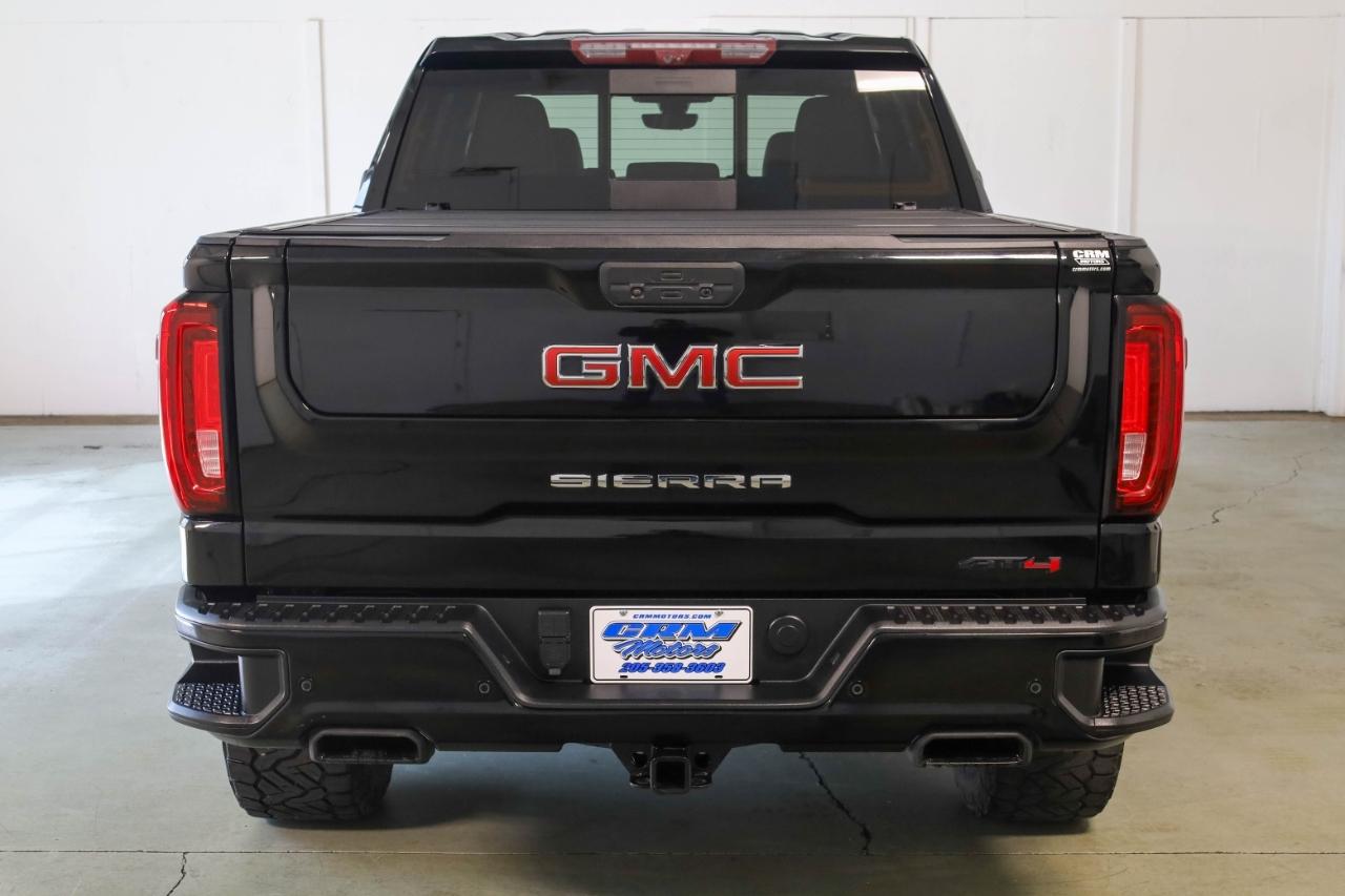 GMC Sierra 1500 4WD Crew Cab 147" AT4 2021