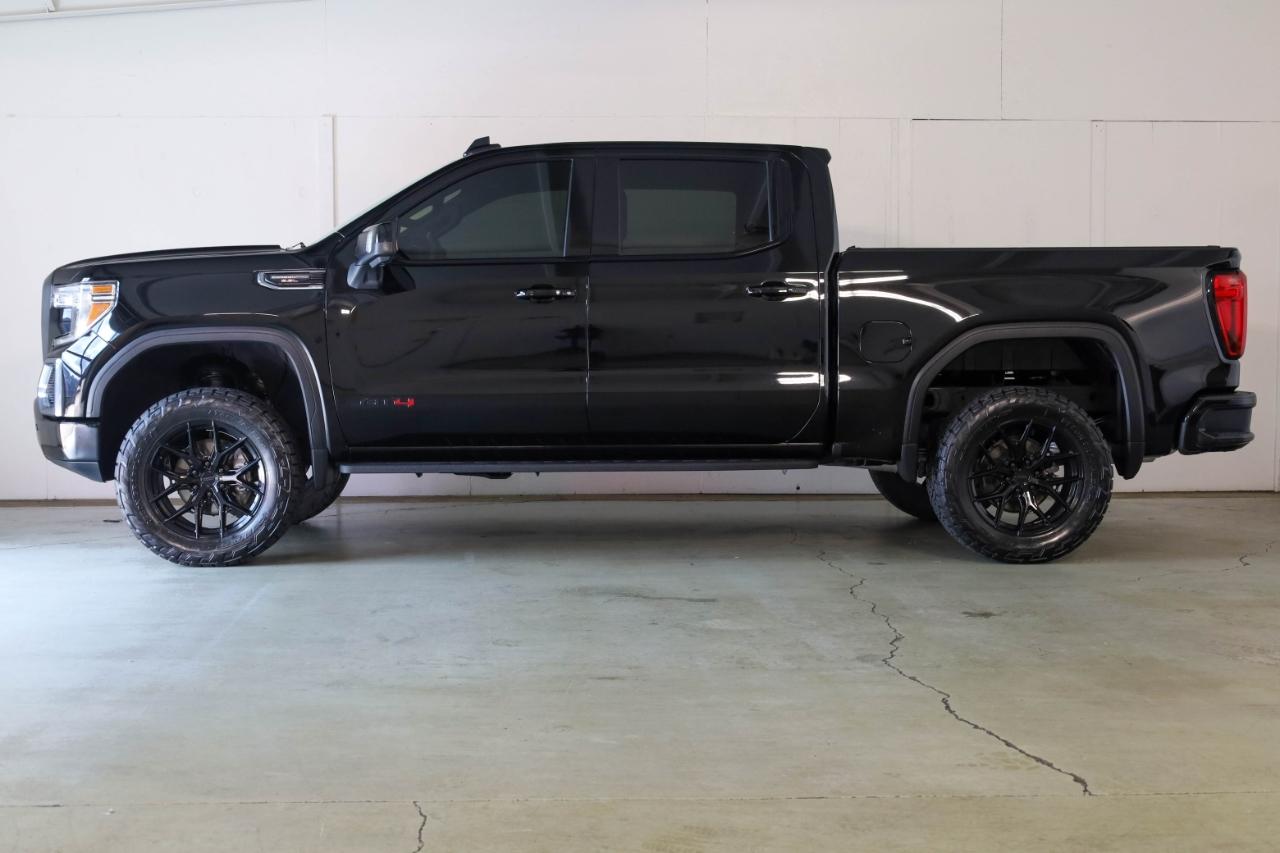 GMC Sierra 1500 4WD Crew Cab 147" AT4 2021