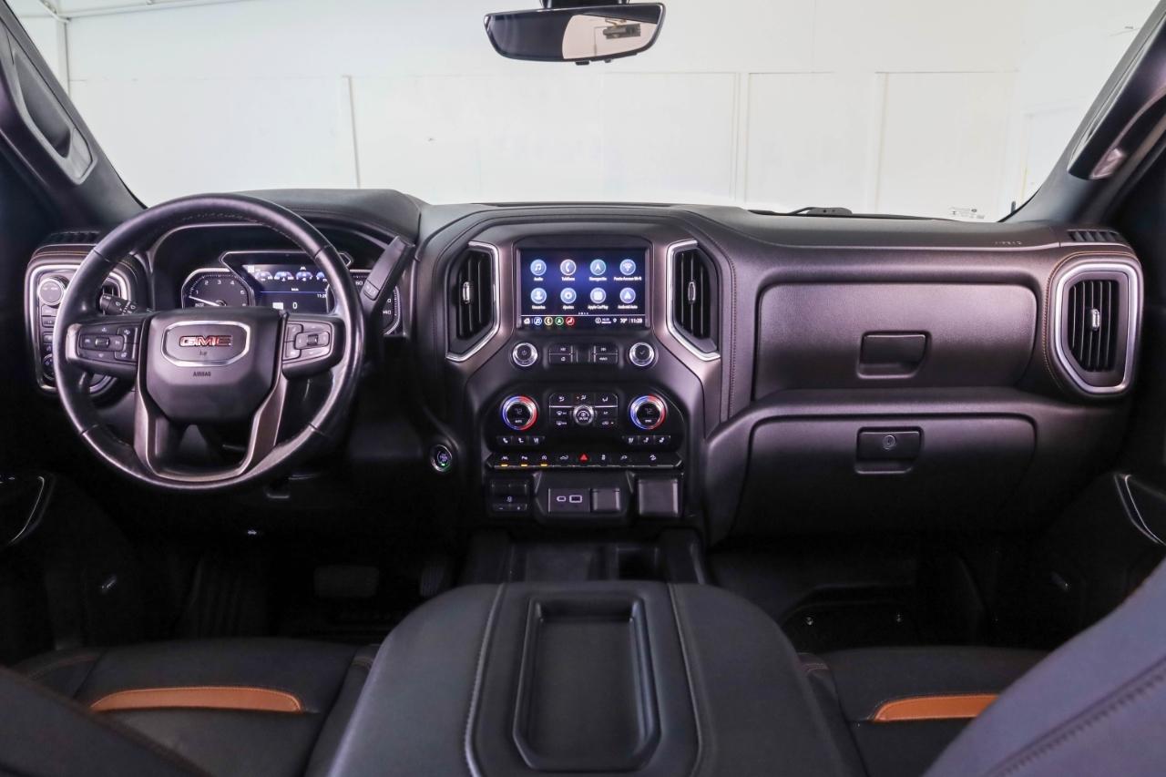 GMC Sierra 1500 4WD Crew Cab 147" AT4 2021