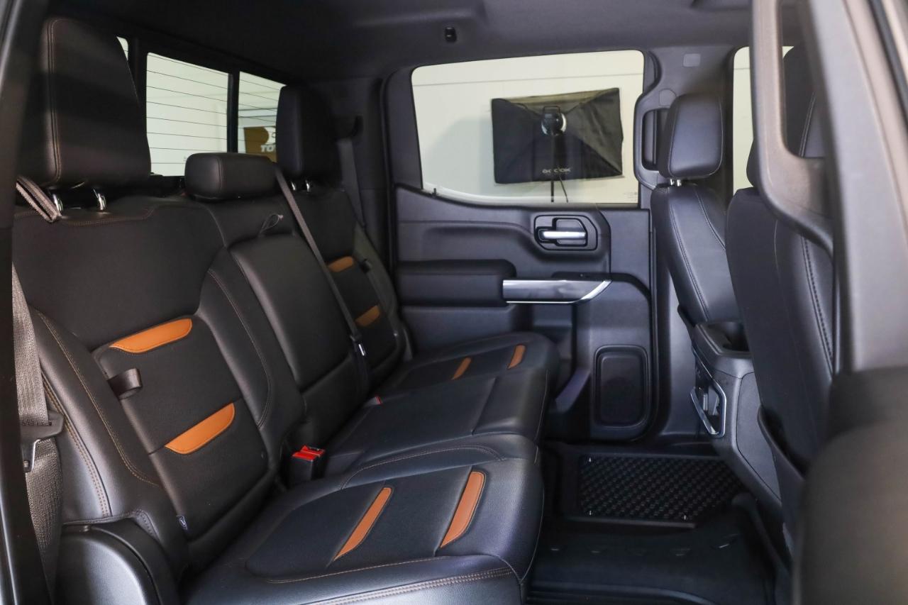 GMC Sierra 1500 4WD Crew Cab 147" AT4 2021
