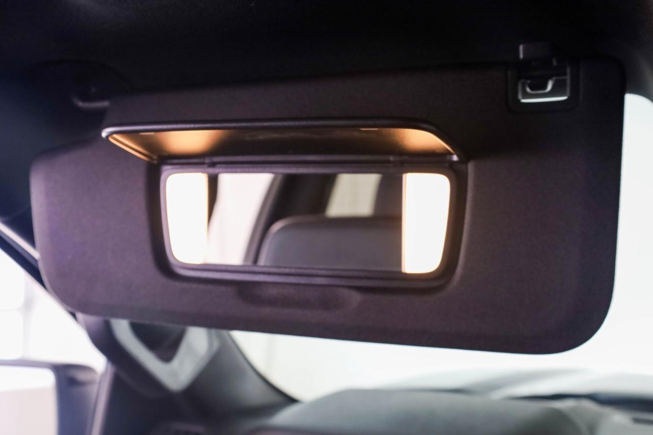 GMC Sierra 1500 4WD Crew Cab 147" AT4 2021