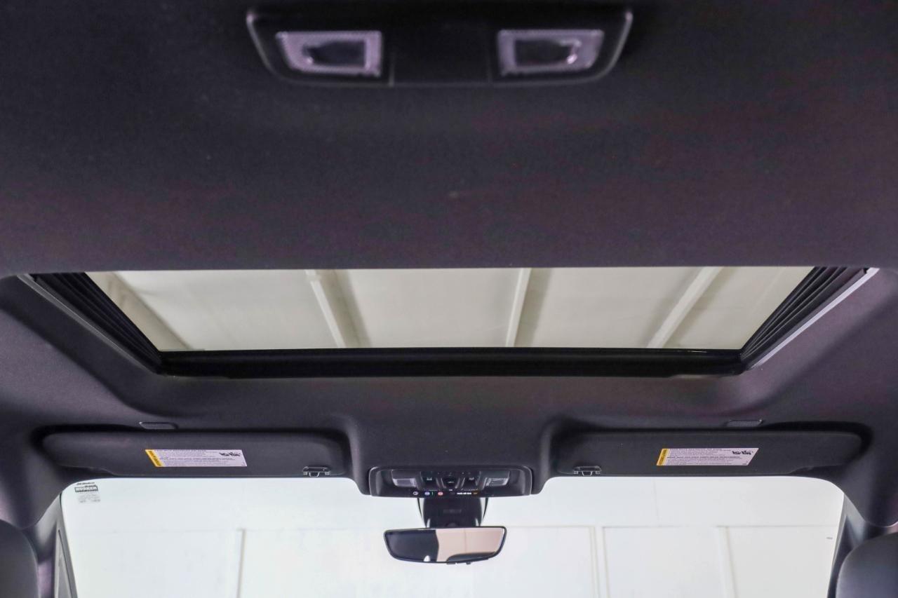 GMC Sierra 1500 4WD Crew Cab 147" AT4 2021