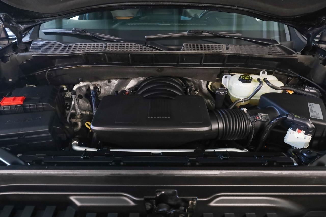 GMC Sierra 1500 4WD Crew Cab 147" AT4 2021