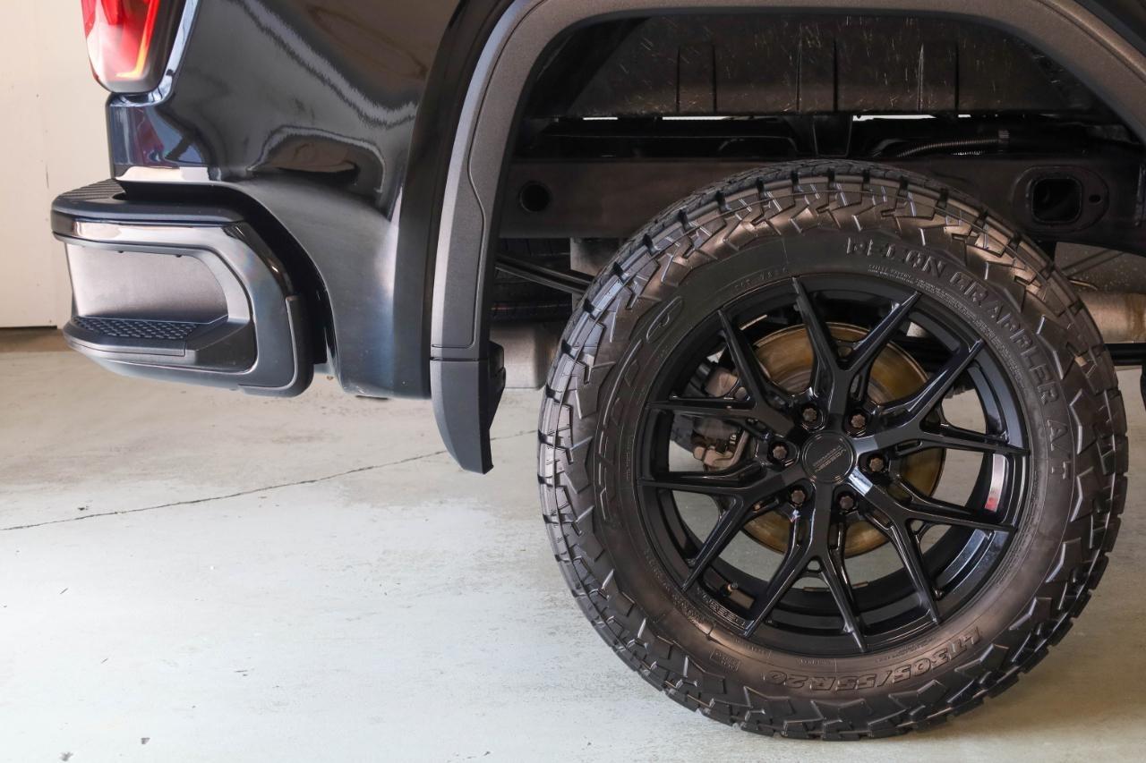 GMC Sierra 1500 4WD Crew Cab 147" AT4 2021