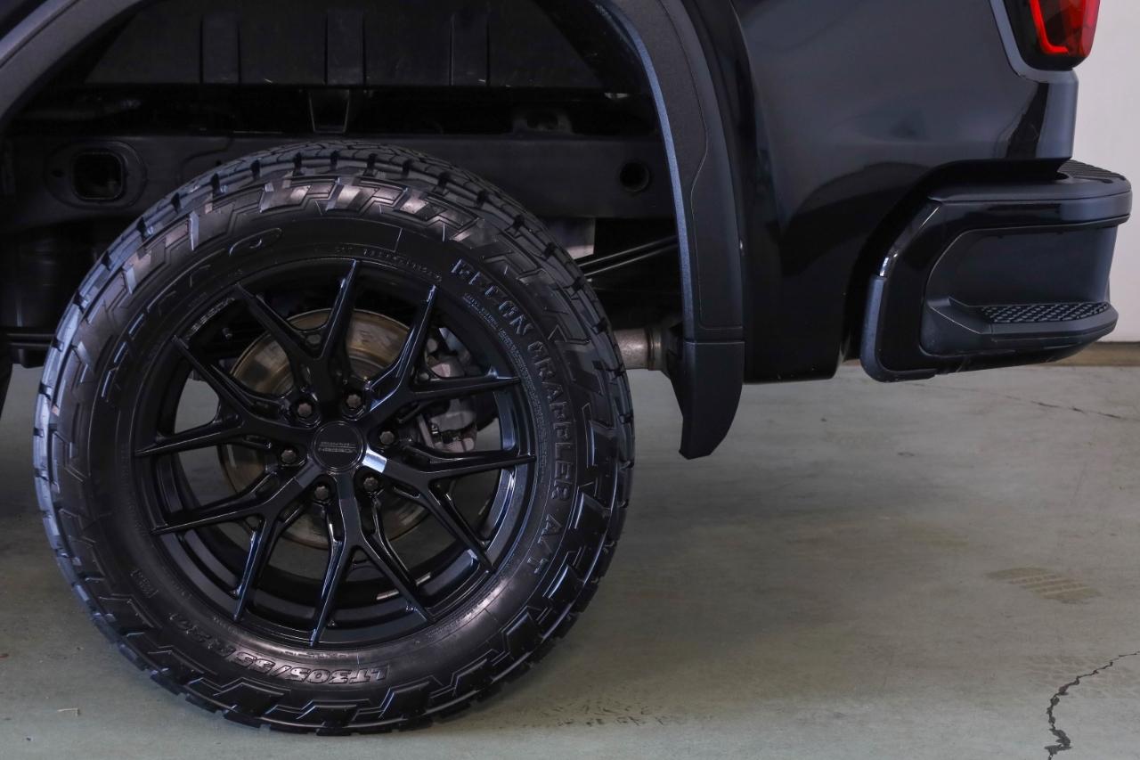 GMC Sierra 1500 4WD Crew Cab 147" AT4 2021