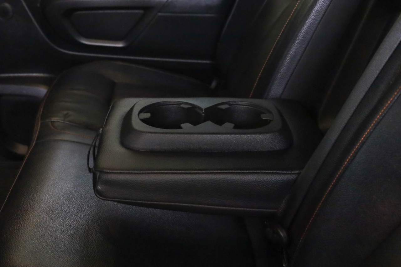 Nissan Titan 4x4 Crew Cab PRO-4X 2021