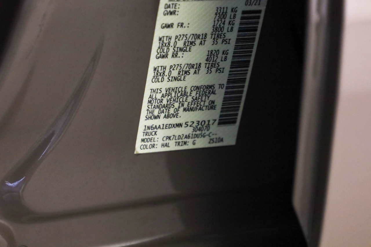 Nissan Titan 4x4 Crew Cab PRO-4X 2021