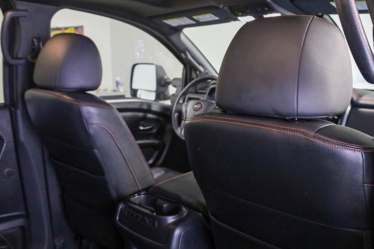 Nissan Titan 4x4 Crew Cab PRO-4X 2021