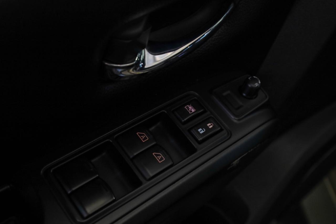 Nissan Titan 4x4 Crew Cab PRO-4X 2021