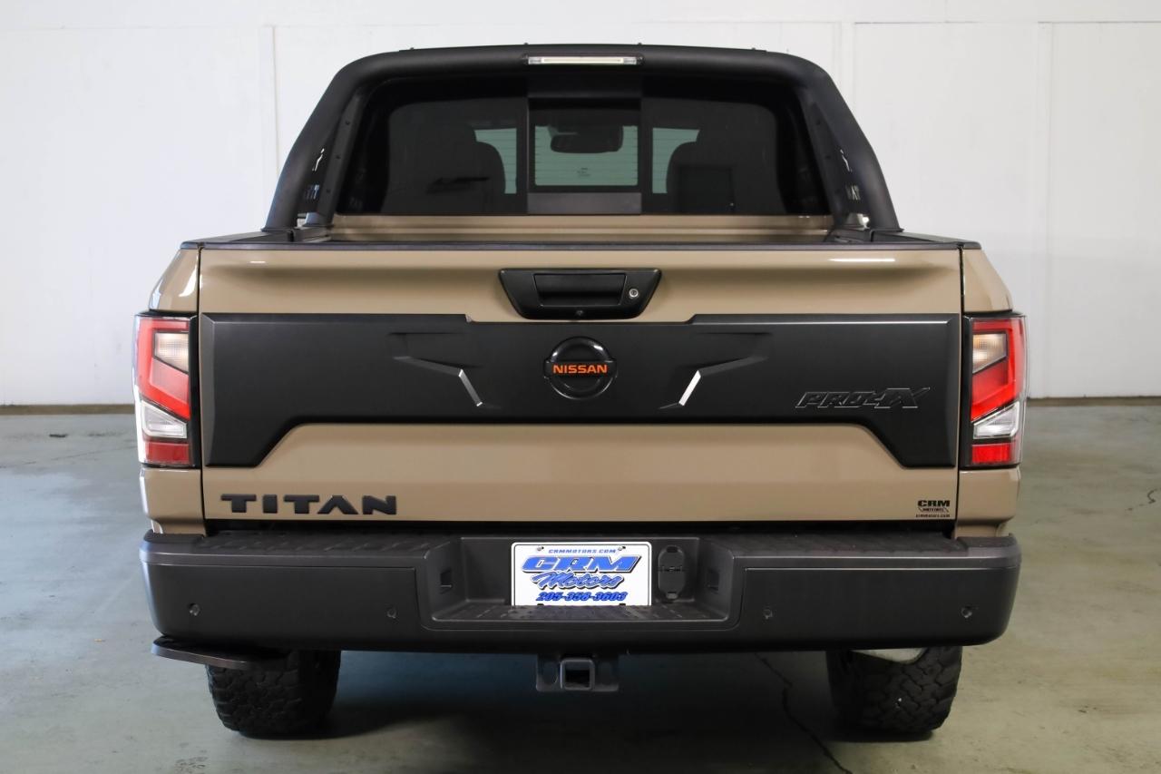 Nissan Titan 4x4 Crew Cab PRO-4X 2021