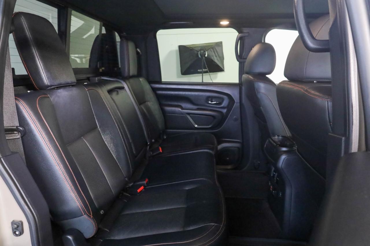 Nissan Titan 4x4 Crew Cab PRO-4X 2021