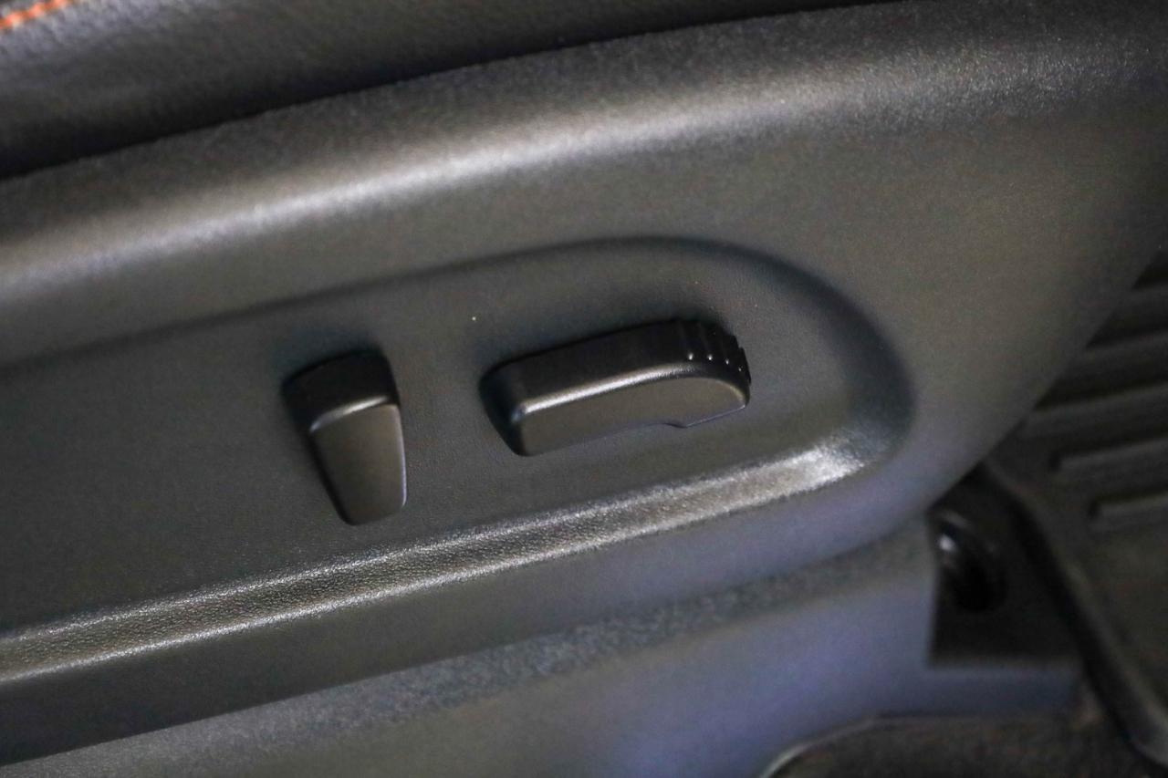 Nissan Titan 4x4 Crew Cab PRO-4X 2021