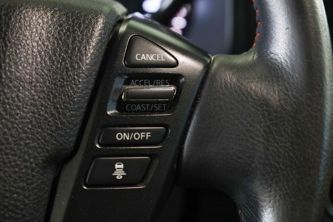 Nissan Titan 4x4 Crew Cab PRO-4X 2021