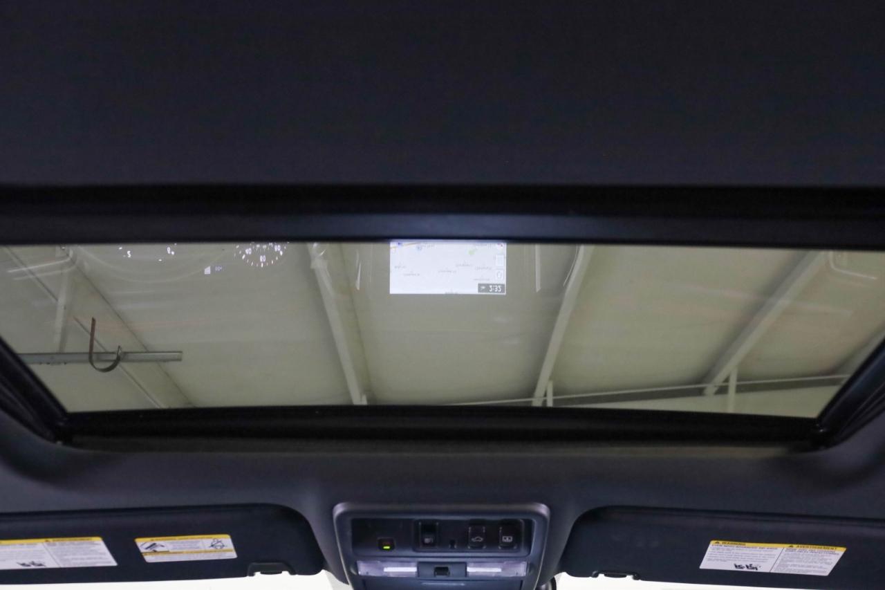 Nissan Titan 4x4 Crew Cab PRO-4X 2021