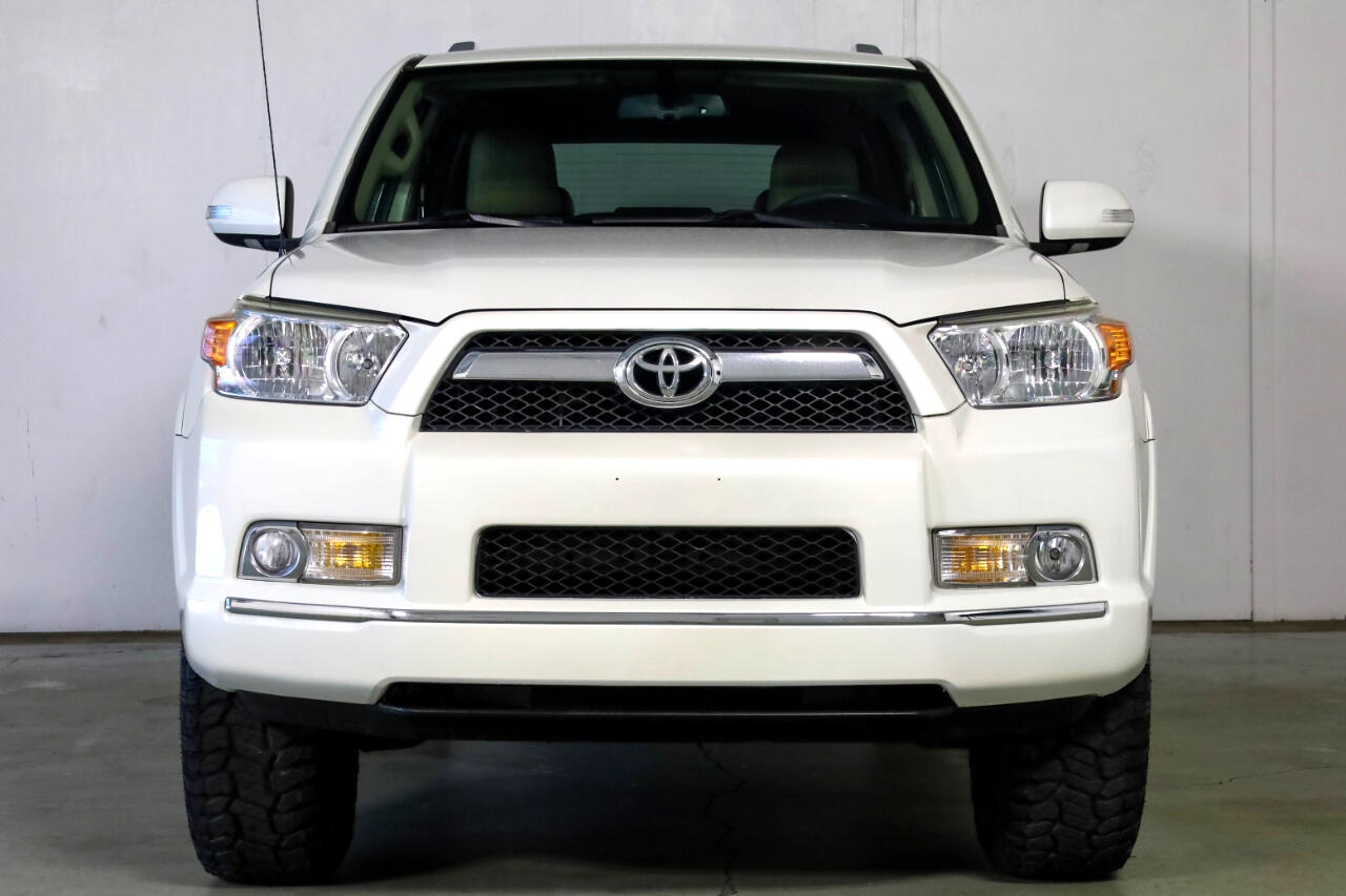 Toyota 4Runner RWD 4dr V6 Limited (Natl) 2011