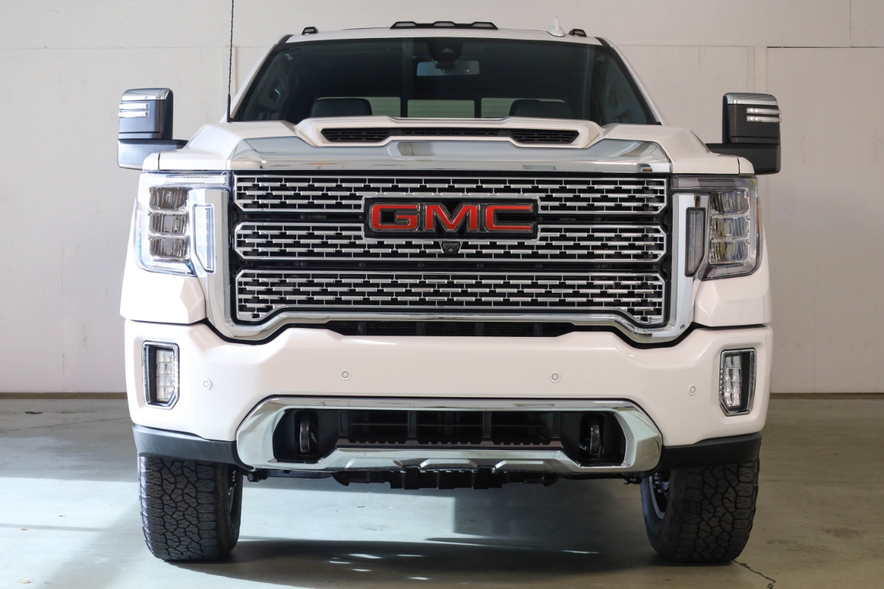 GMC Sierra 2500HD 4WD Crew Cab 159" Denali 2022