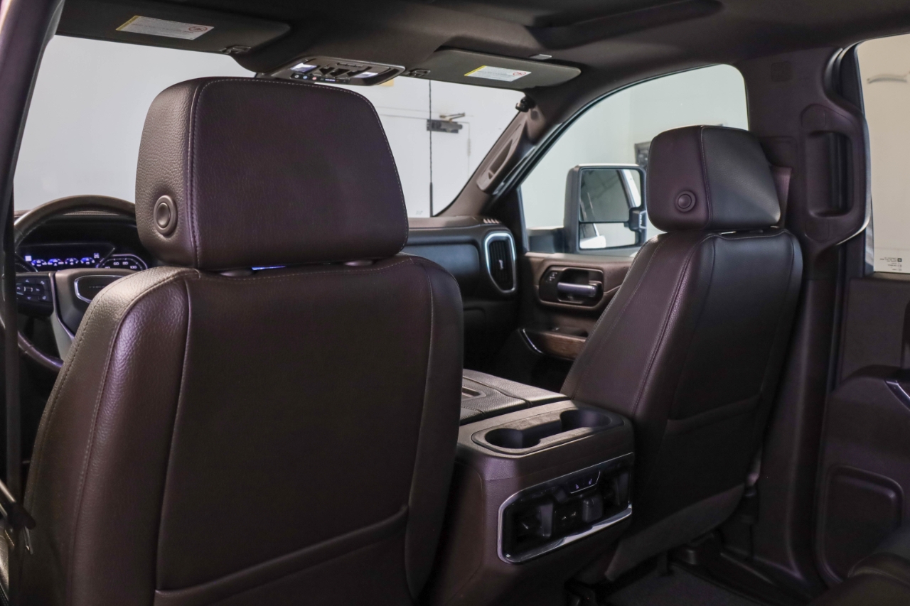 GMC Sierra 2500HD 4WD Crew Cab 159" Denali 2022