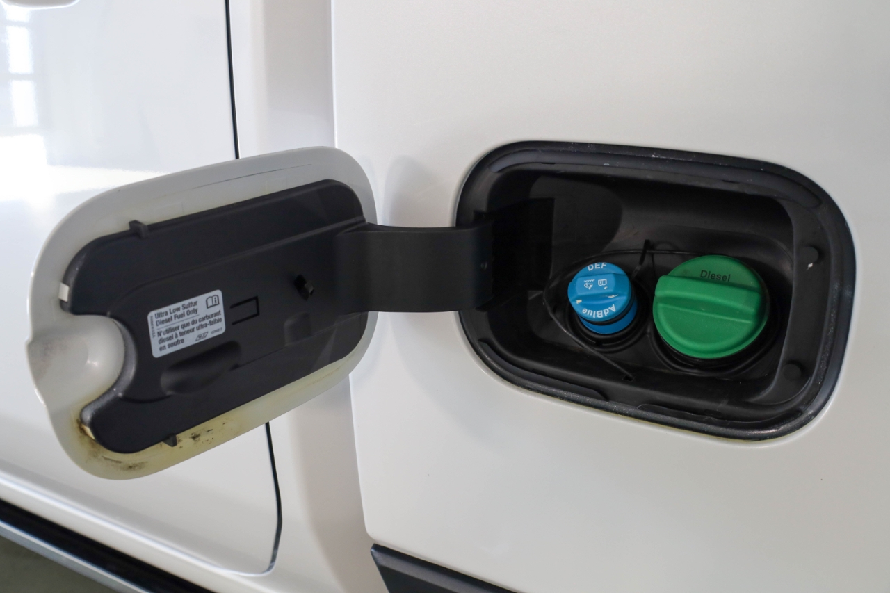 GMC Sierra 2500HD 4WD Crew Cab 159" Denali 2022