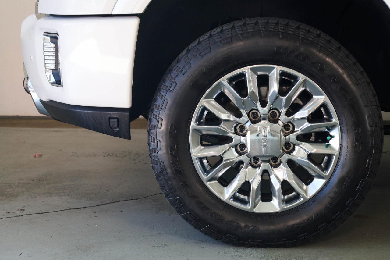 GMC Sierra 2500HD 4WD Crew Cab 159" Denali 2022