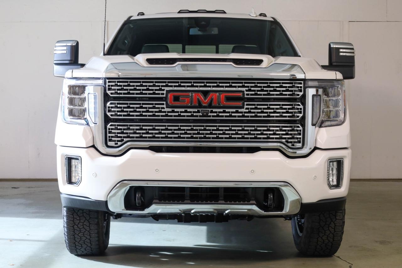 GMC Sierra 2500HD 4WD Crew Cab 159" Denali 2022