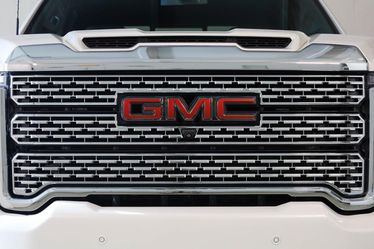 GMC Sierra 2500HD 4WD Crew Cab 159" Denali 2022