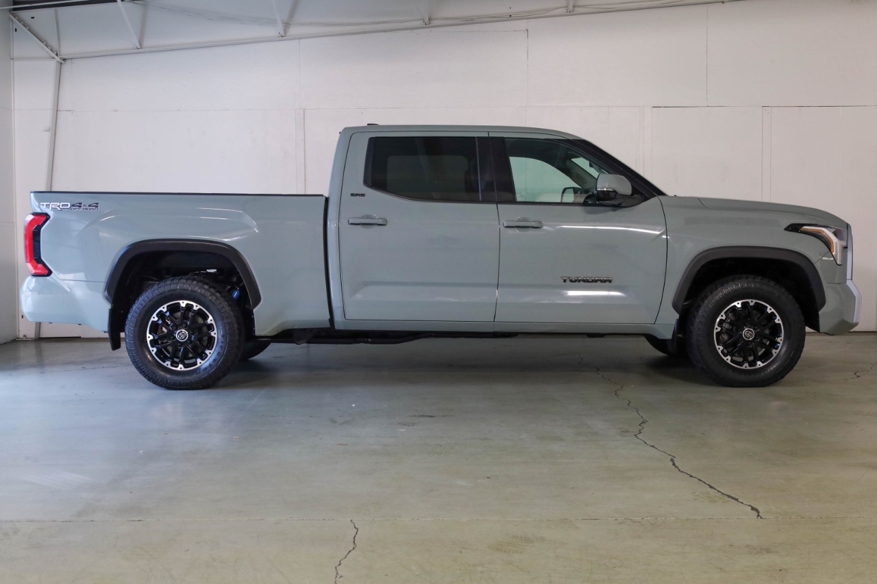 Toyota Tundra 4WD SR5 CrewMax 6.5' Bed (Natl) 2022