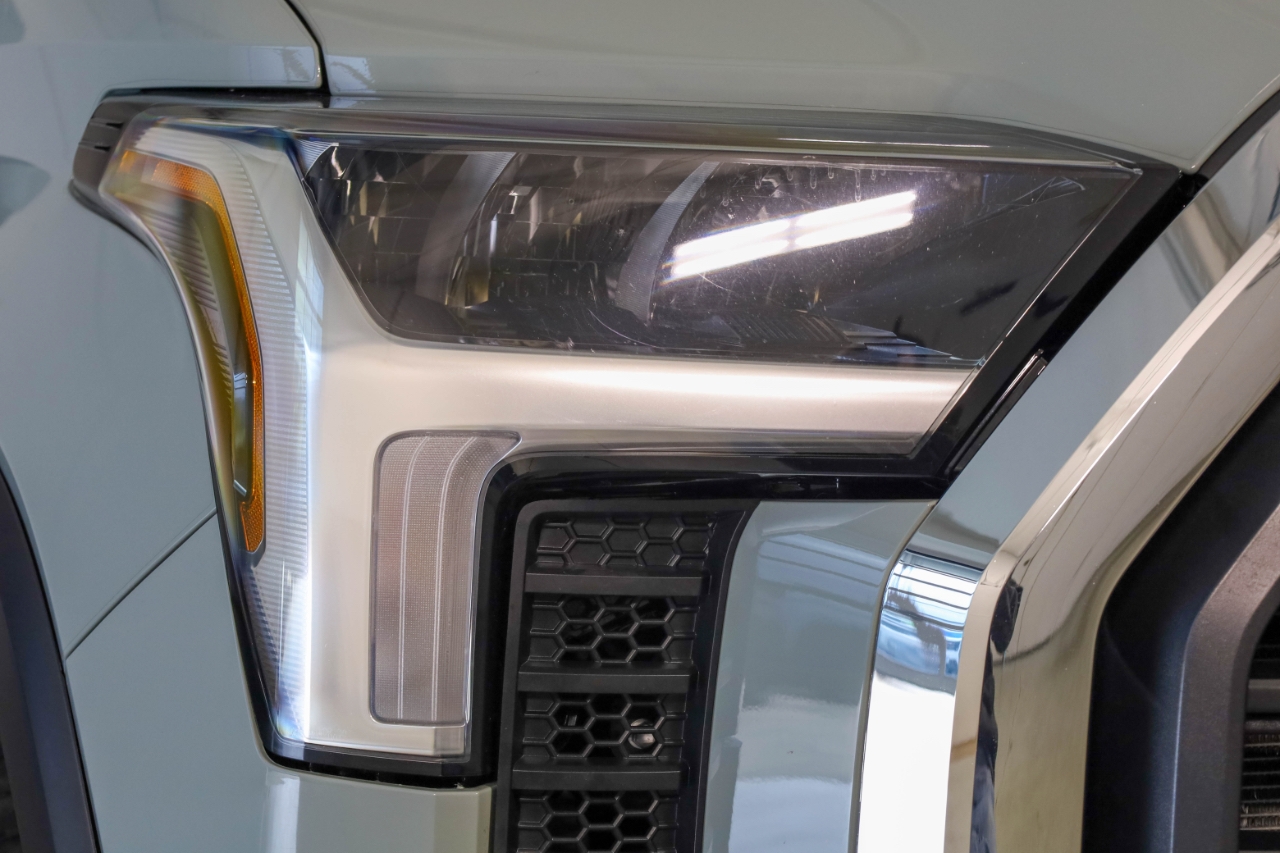 Toyota Tundra 4WD SR5 CrewMax 6.5' Bed (Natl) 2022