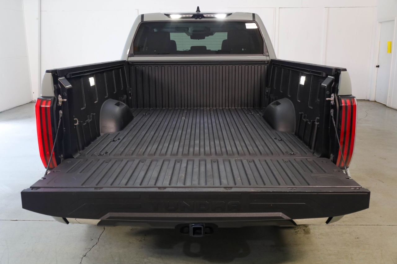 Toyota Tundra 4WD SR5 CrewMax 6.5' Bed (Natl) 2022