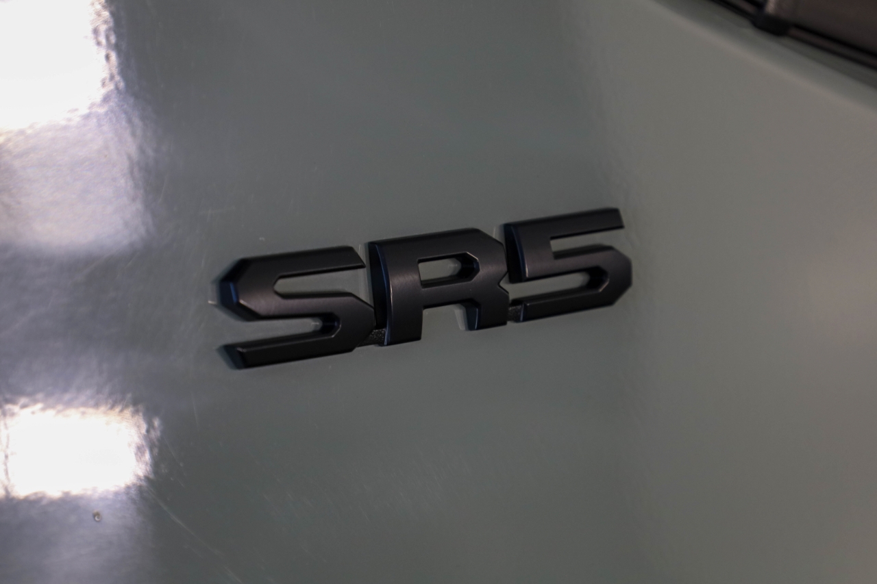 Toyota Tundra 4WD SR5 CrewMax 6.5' Bed (Natl) 2022