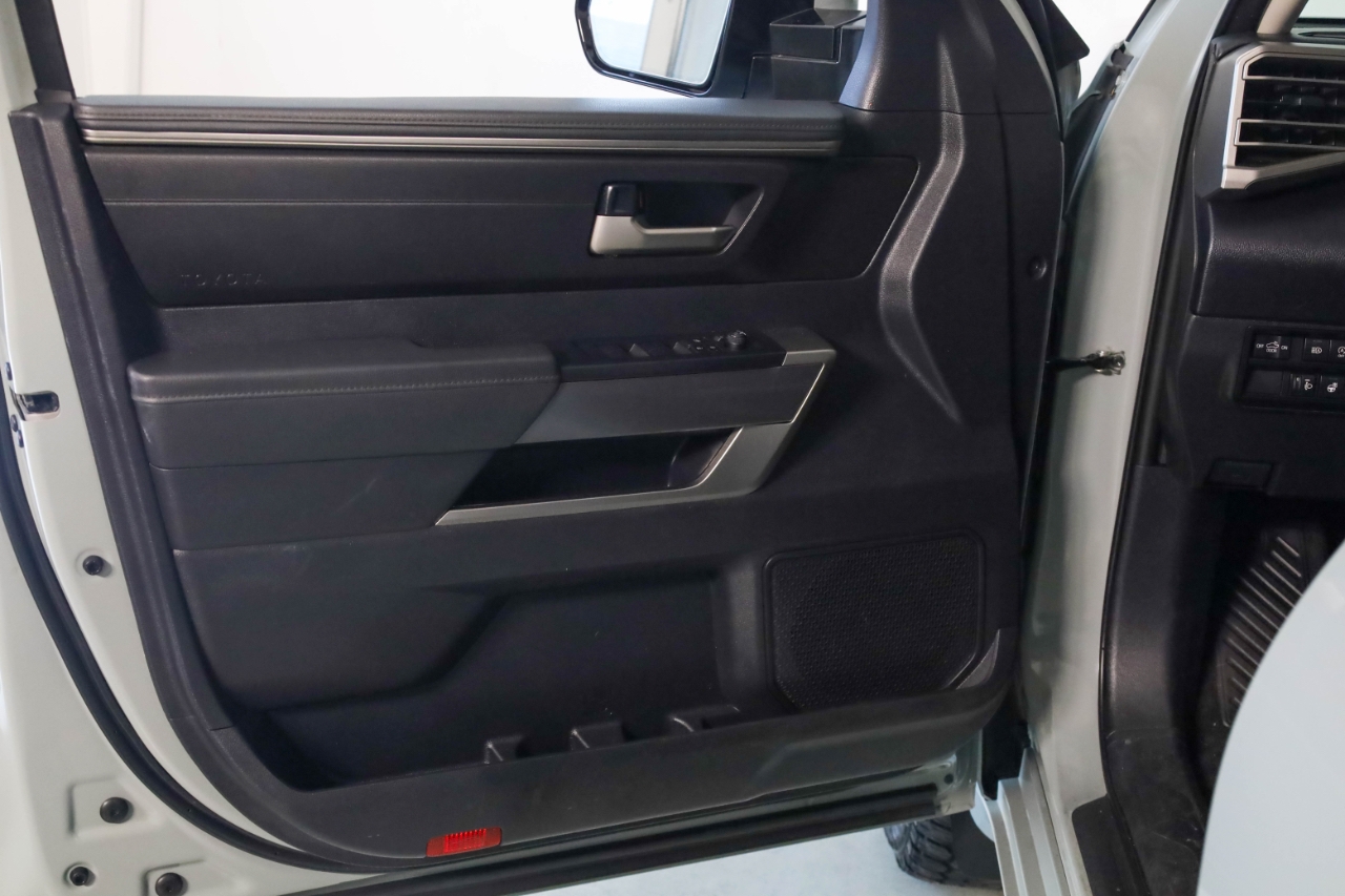 Toyota Tundra 4WD SR5 CrewMax 6.5' Bed (Natl) 2022