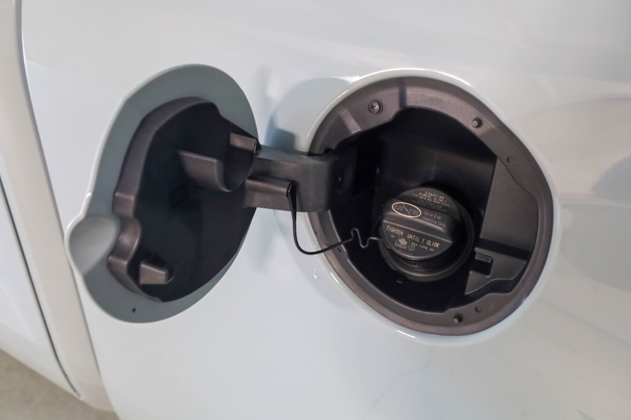 Toyota Tundra 4WD SR5 CrewMax 6.5' Bed (Natl) 2022